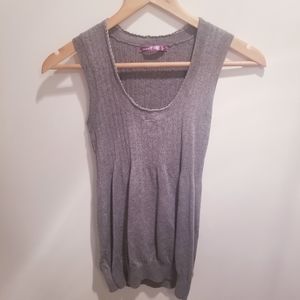 3/$45 | Smart Set | Grey Knit Sweater Vest Top